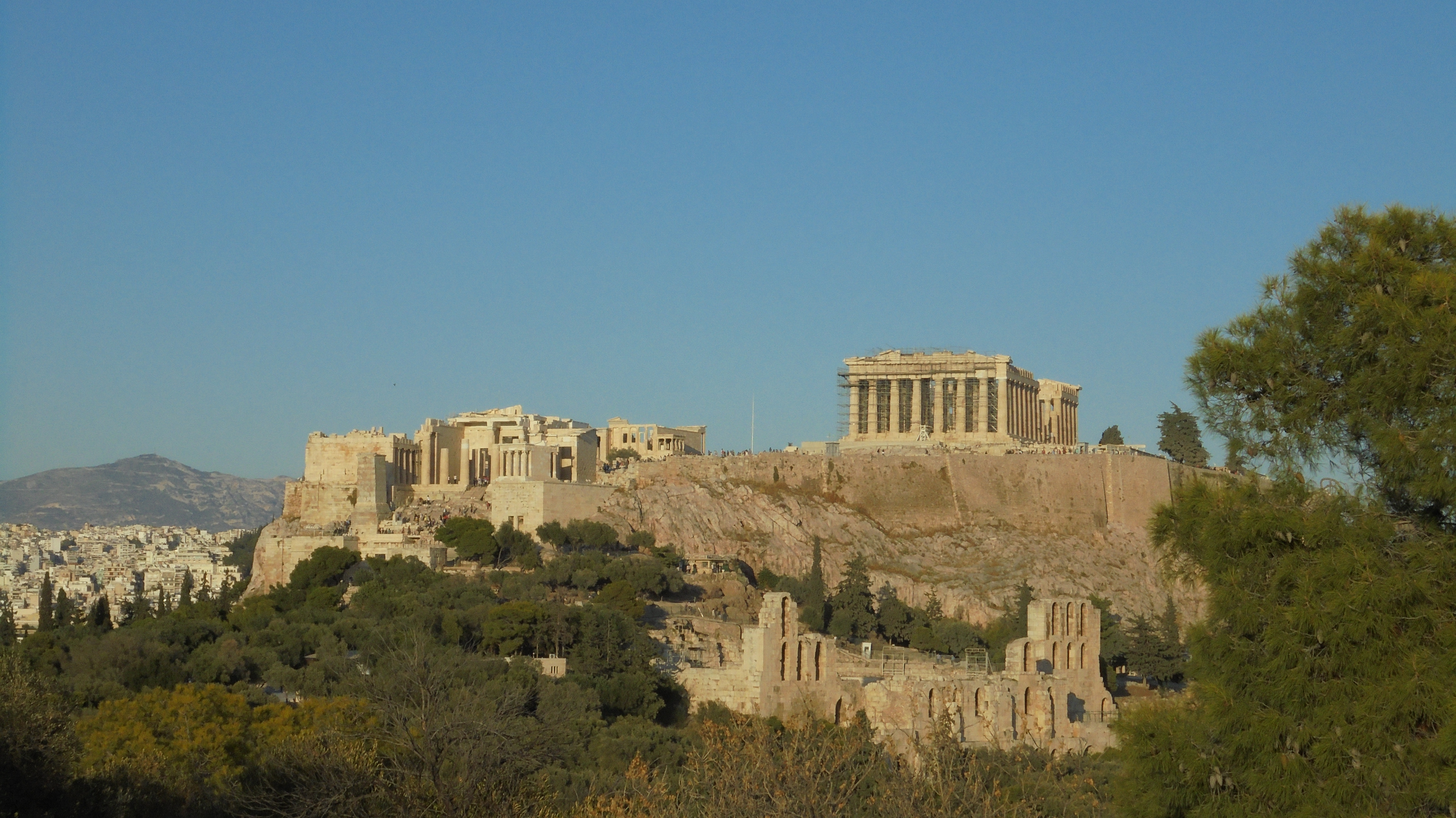 Atenas, la ciudad floreciente (Grecia) (@mibaulviajero)