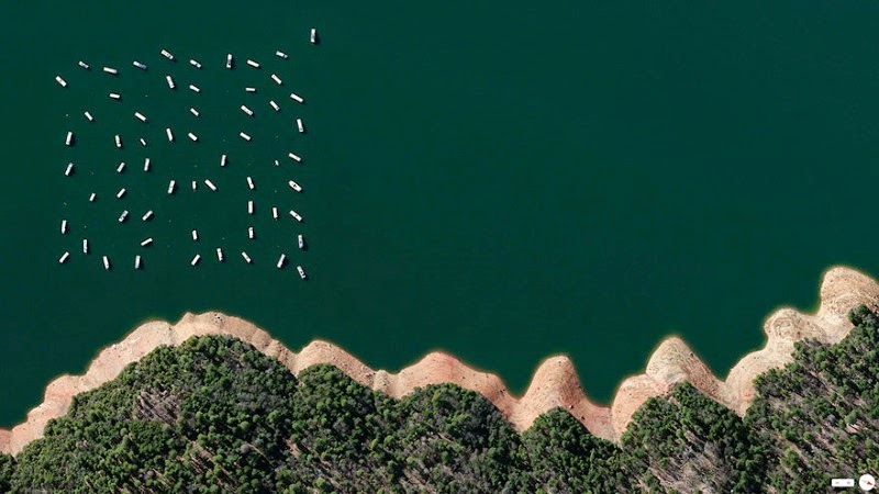 5.  New Bullards Bar Reservoir, Yuba County, California, USA - 17 Breathtaking Satellite Photos That Will Change How You See Our World