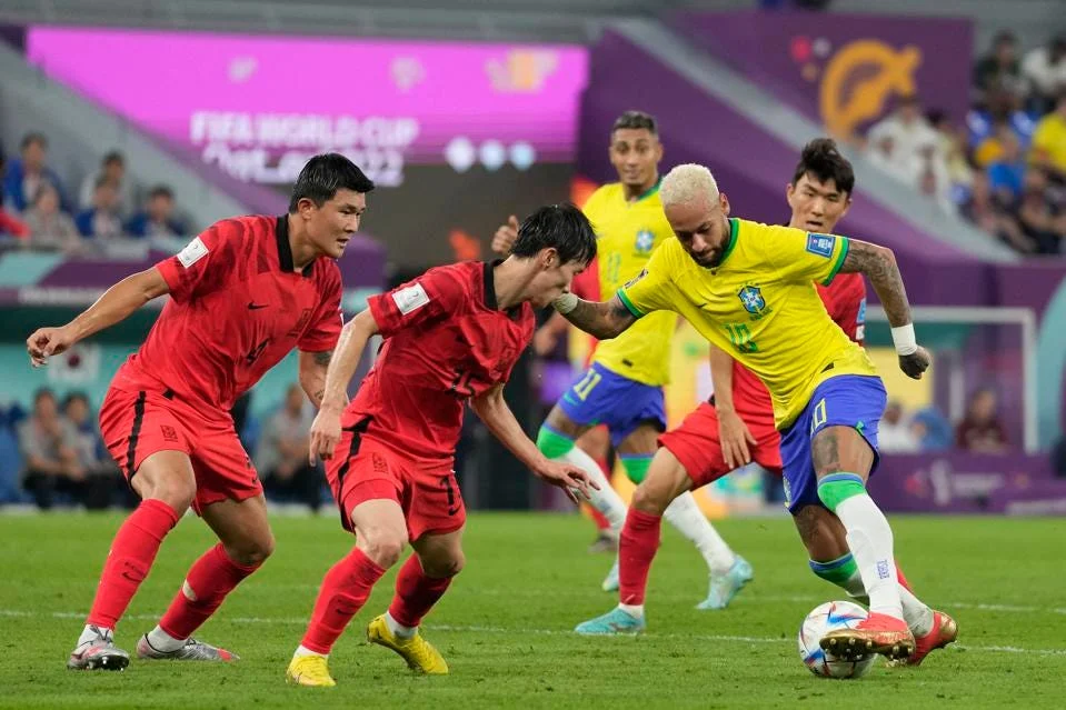 منتخب البرازيل يهزم كوريا الجنوبية 4-1 ويتأهل لربع نهائي كأس العالم