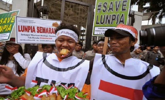 Mat Indon berdemo ingatkan Malaysia jangan claim Popia (5 