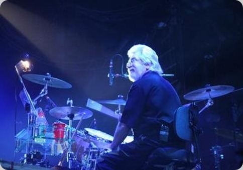 Drummer, Graeme Edge in Palm Springs (2005)