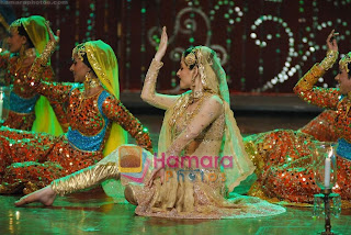 Sanjeeda Sheikh looking beautiful dancing