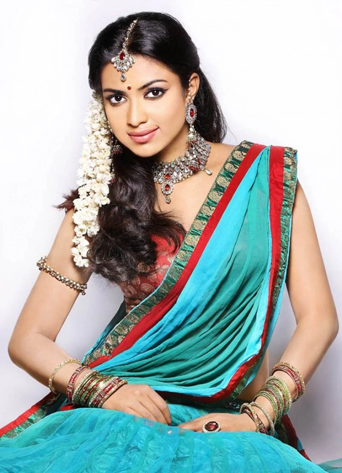 Actress Amala Paul Hot Saree Images