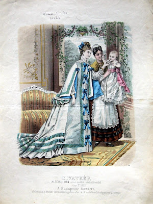 Baby + 2 women - Budapest fashions 1870s