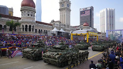 Semarak Banget! Ini Potret Parade HUT Kemerdekaan Malaysia ke-65