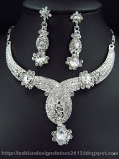 Pearl-bridal-jewellery