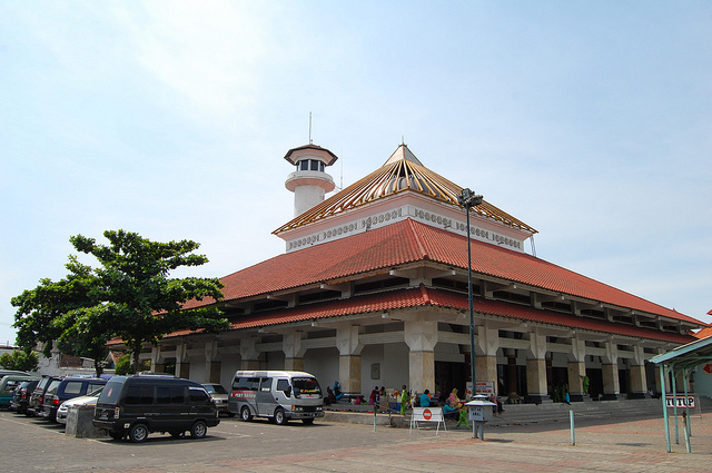 Masjid Agung Sunan Ampel  Surabaya  Sejarah Peradaban Islam