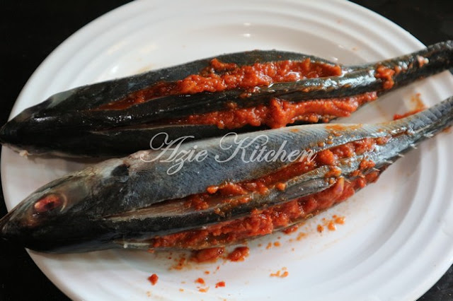 Ikan Cencaru Sumbat - Azie Kitchen