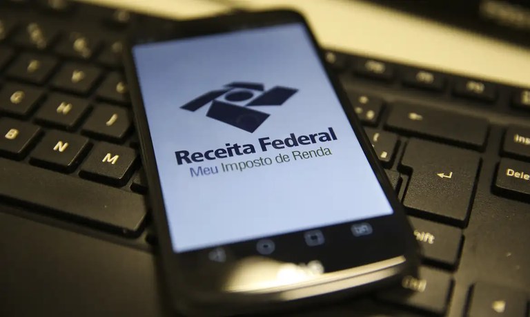 Declaração do Imposto de Renda começa no dia 15 de março e tem novas regras em 2024