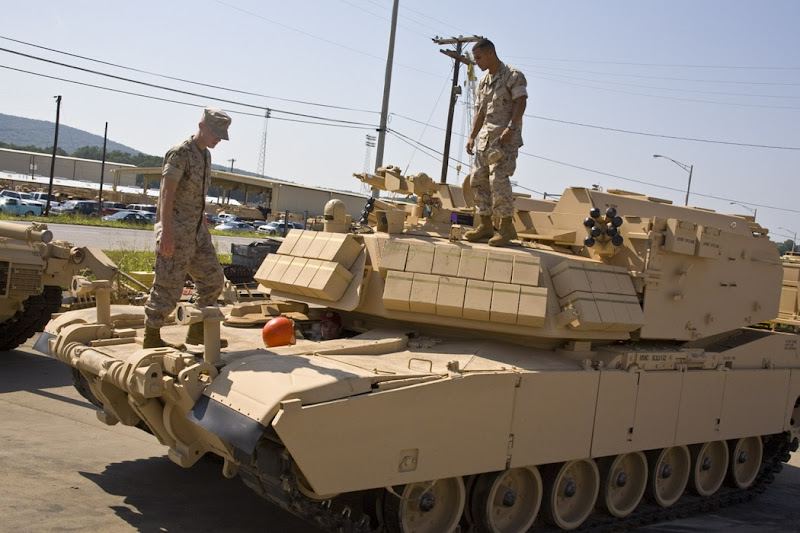 M1 Abrams Main Battle Tank (MBT)