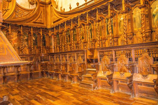 Sillería del coro del convento de San Francisco en la Iglesia de Santa María de Mediavilla en Medina de Rioseco