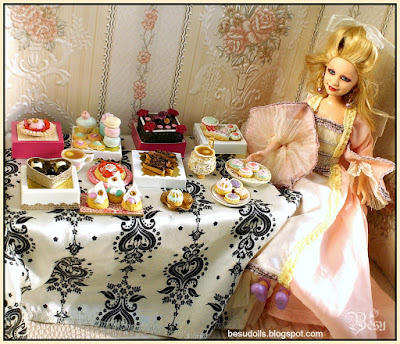 Modelinowe smakołyki dla Marii Antonii /Marie Antoinette miniature food party