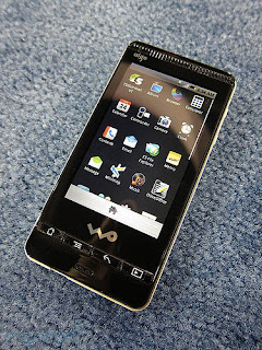 Aigo A8 Android Phone With 14 MP Camera