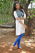 Nikitha Narayan new glam pics-thumbnail-13