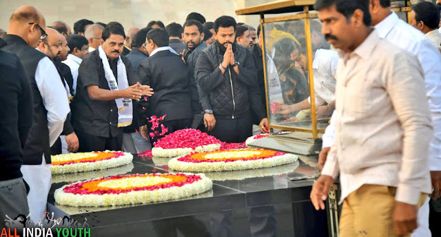 Ram Mohan Naidu at gandhi ghat