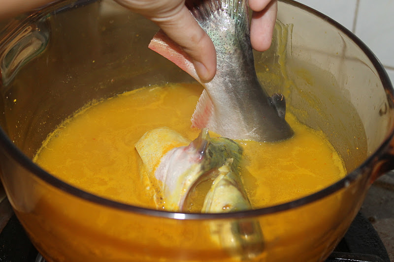 Asam Rebus Tempoyak Ikan Patin Sungai - Azie Kitchen