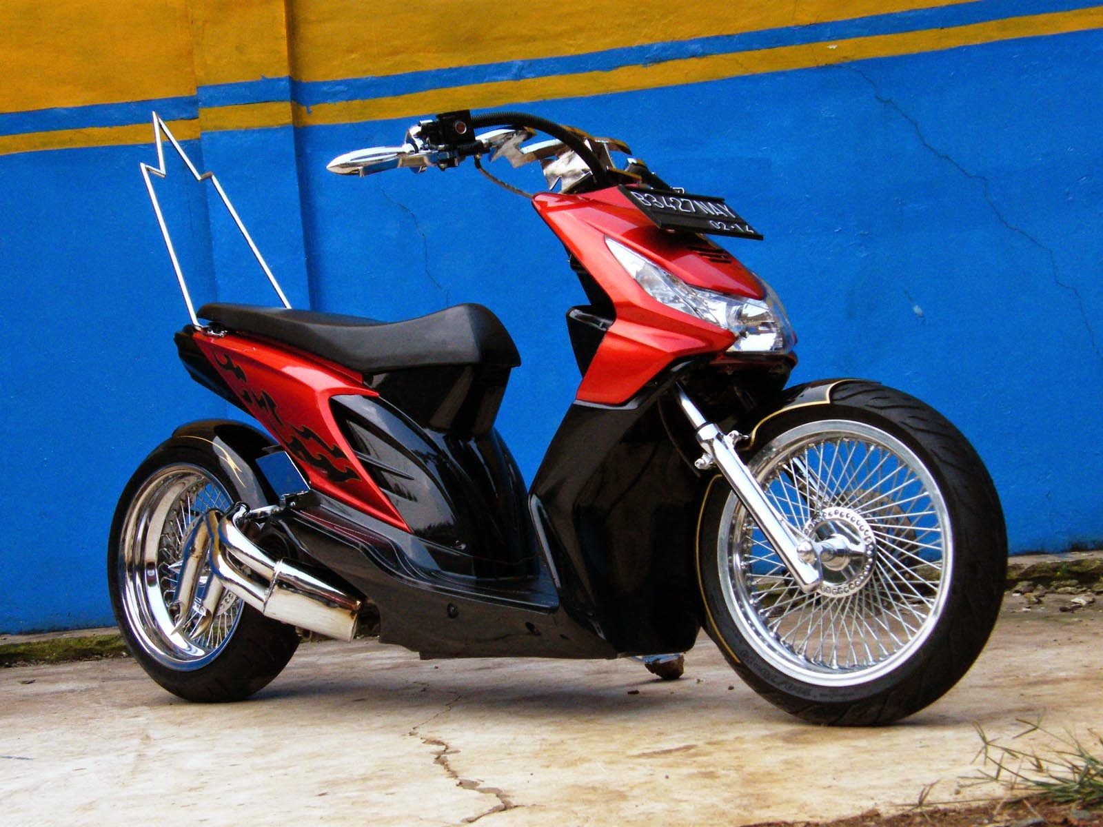 MODIFIKASI MOTOR TUA Modifikasi Honda Beat TERBAIK 2015