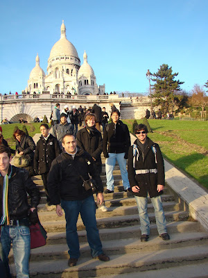 Sacre Cœur e 4 mochileiros - Paris - França