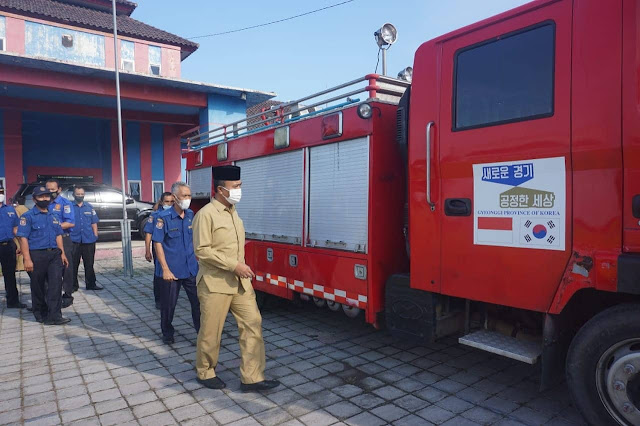 Lombok Barat Dapat Hibah Mobil Pemadam dan Ambulans Dari Negeri Ginseng Korea Selatan