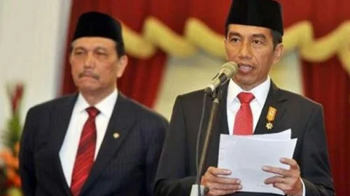 Luhut Disarankan Ajak Jokowi Mundur, Mujahid 212: Contoh Sikap Ksatria Pak Harto