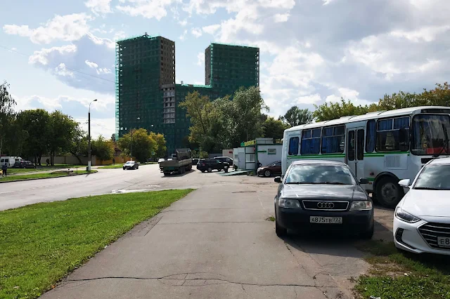 Грайвороновская улица, строительная площадка жилого комплекса «Грани» – бывшая территория Московского жирового комбината