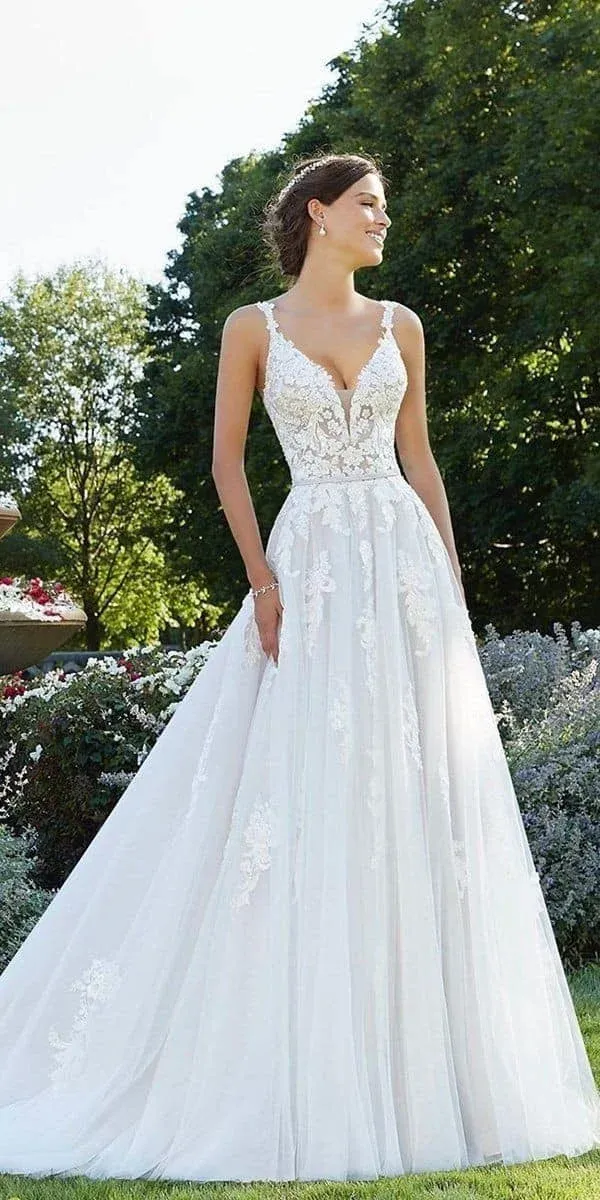 Wedding Dresses: Find the Perfect Inspiration for Your Big Day!