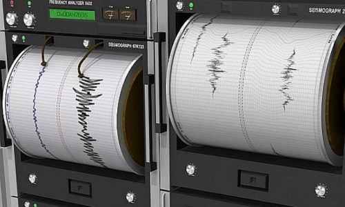 Μεμονωμένο γεγονός που δεν συνδέεται με την περιοχή και τους σεισμούς του 2016, χαρακτήρισε τη σεισμική δόνηση που αναστάτωσε το Νομό Ιωαννίνων το βράδυ της Πέμπτης ο Πρόεδρος του ΟΑΣΠ και καθηγητής τεκτονικής Ευθύμιος Λέκκας.