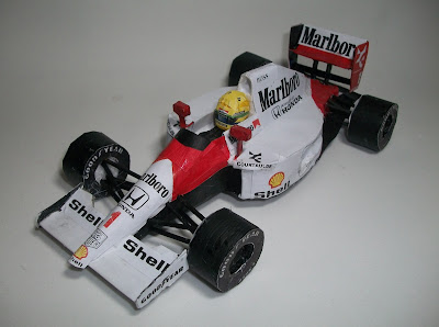 McLaren MP4-6 Senna