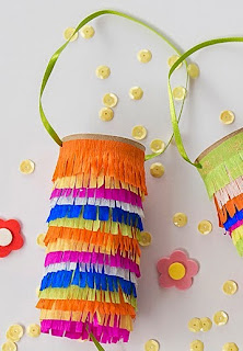 http://www.guiademanualidades.com/mini-pinatas-con-tubos-de-carton-32042.htm