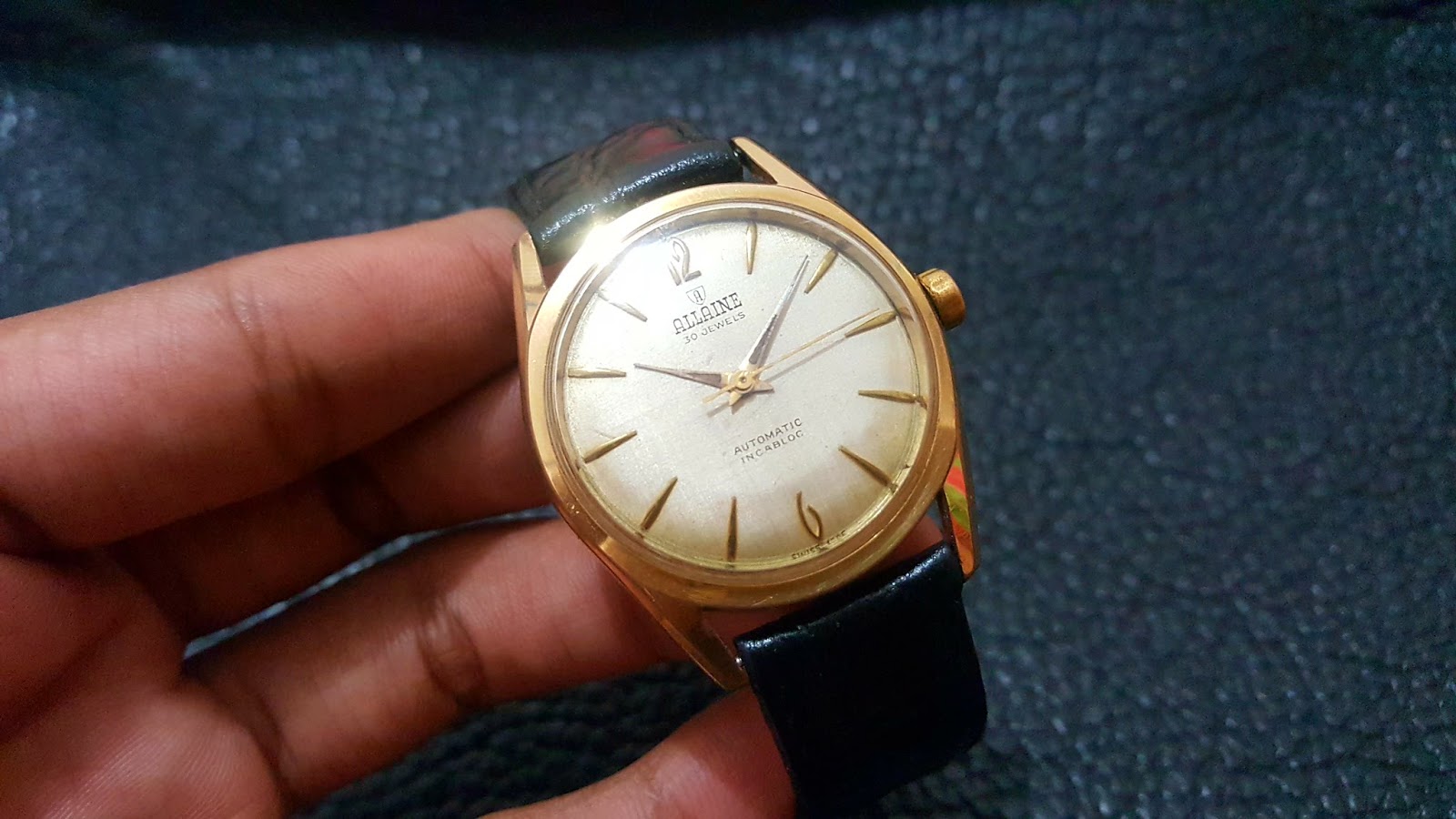 RENONWATCH Collection: (SOLD) 18k GP ALLAINE Incabloc 30 