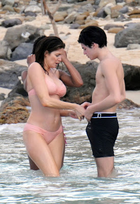 Model and Actress Stephanie Seymour romance with Her Teenage Son pictures