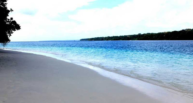 Pantai Carita Sangat Populer di Banten