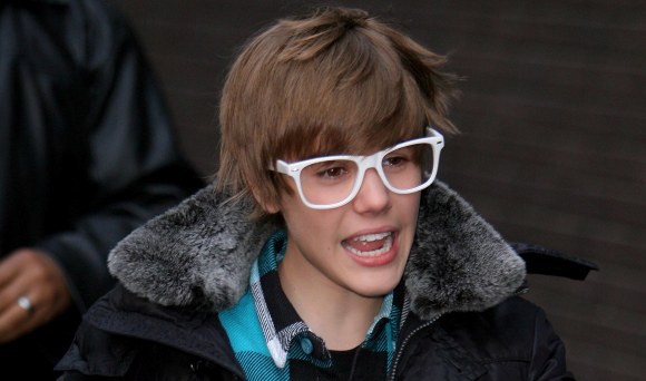 funny pictures of justin bieber. Confessions with justin bieber