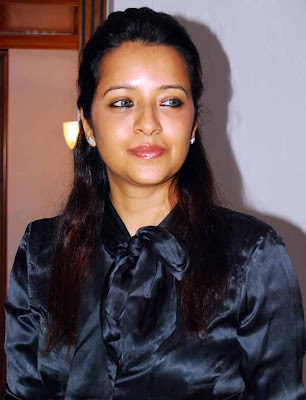 Reema Sen latest Stills