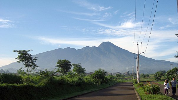 BOGOR BAJA RINGAN MURAH CIOMAS PEGALARAN PASIR KUDA 