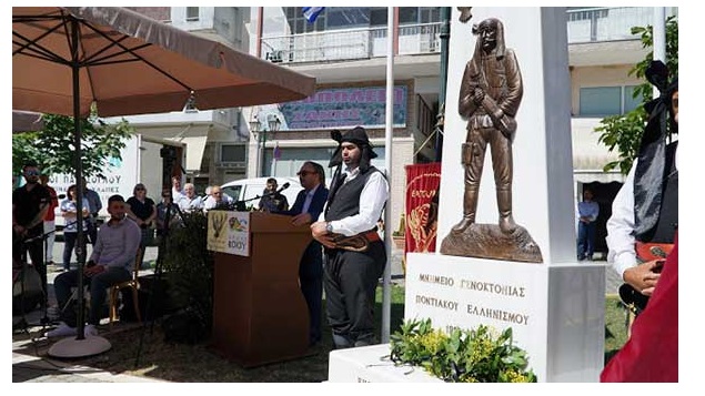 Μνημείο για τη Γενοκτονία του Ποντιακού Ελληνισμού απέκτησε η Νεάπολη Βοΐου Κοζάνης