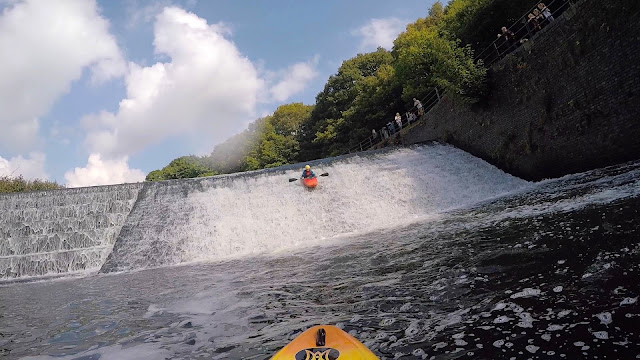 Kayaking, Kayak, Watersports, adventure sports, paddling, adrenaline, explore, Burrs, Bury, Greater Manchester, near Manchester, learn to kayak, courses, rapids, white water, capsize, rolls, weir, country park, hike, pond, canal, river, Irwell, 