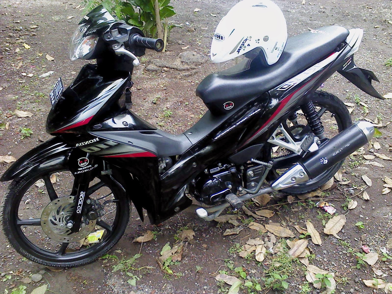 Modifikasi Motor Revo Terbaru