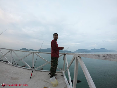 Aktiviti Memancing Di Rockbund Fishing Chalet