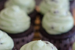 Mint Chocolate Chip Cupcakes