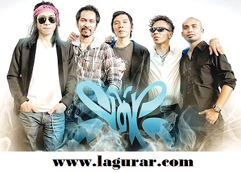 http://lagurarmp3.blogspot.com/2018/09/download-koleksi-lagu-slank-album.html