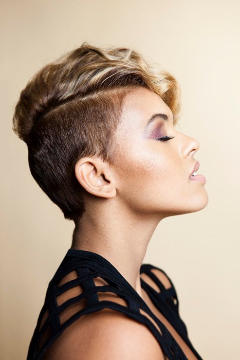 Celebrity Hairstyle: Shaved Sides