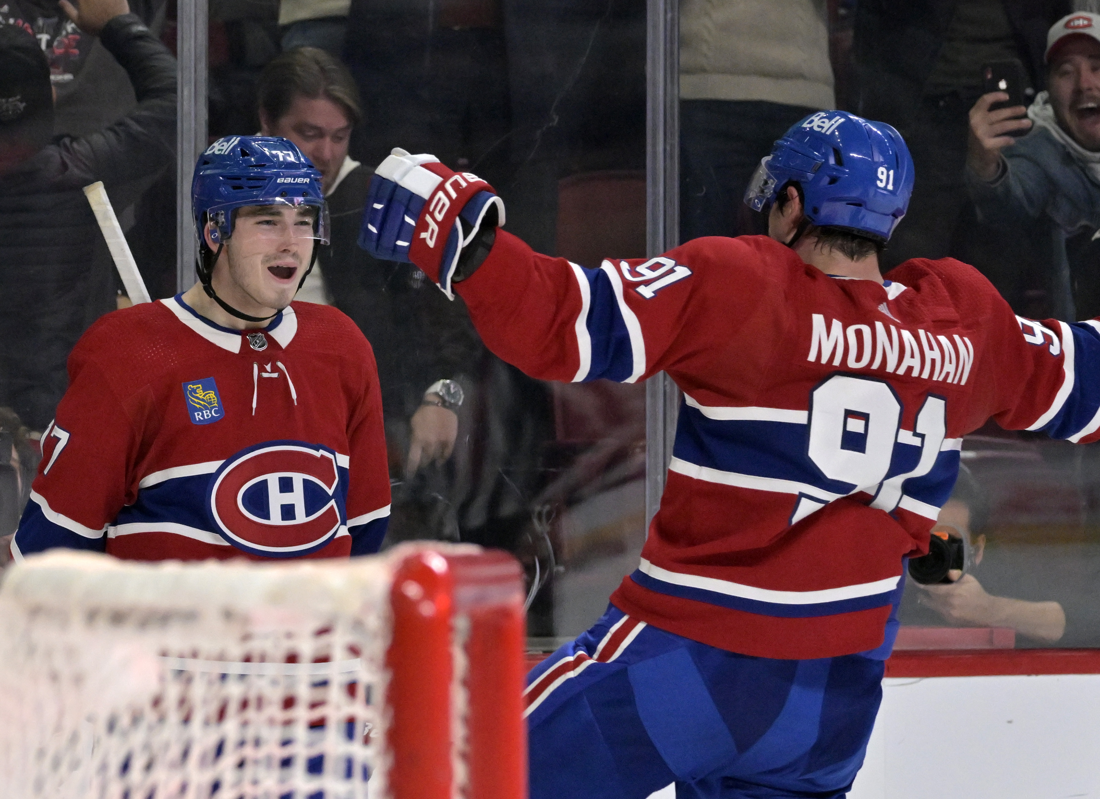What the Puck: RBC logo on Canadiens jersey has some fans seeing red