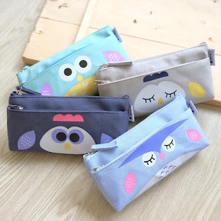 http://panmomo.com/pencil-case/owl-expression-canvas-pencil-case