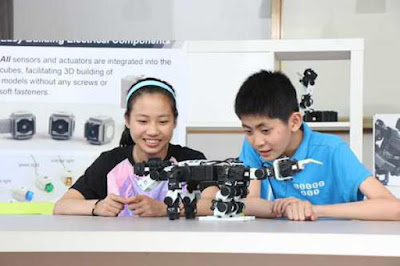 TOP26.service robots:  Future Partner (China)