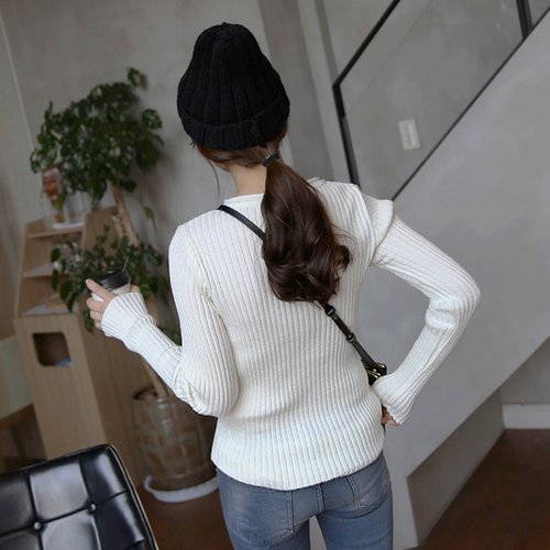 Ribbed Knit Slim Fit Sweater