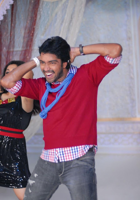 Yamudiki Mogudu Movie Stills