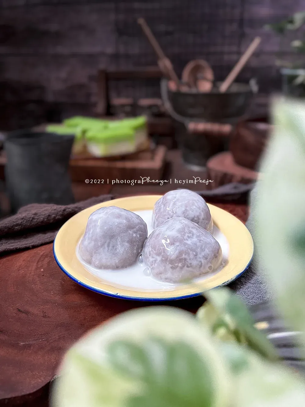 Kuih Badak Berendam