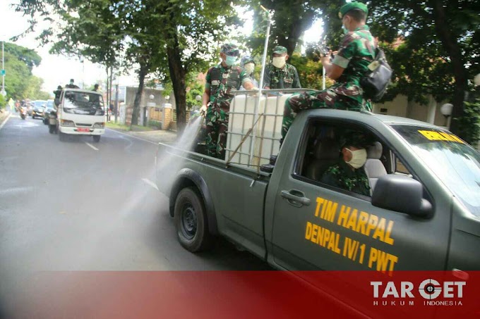 KOREM 071 Wijayakusuma dan Kodim Jajaran Melaksanakan Penyemprotan Disinfektan