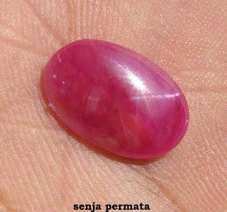 batu ruby, ruby star, ruby, batu mulia, batu permata, harga batu permata, mustika merah delima, merah delima, macam batu